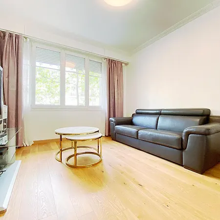 Cosy And Lovely Flat Close To Eiffel Tower Apartamento *